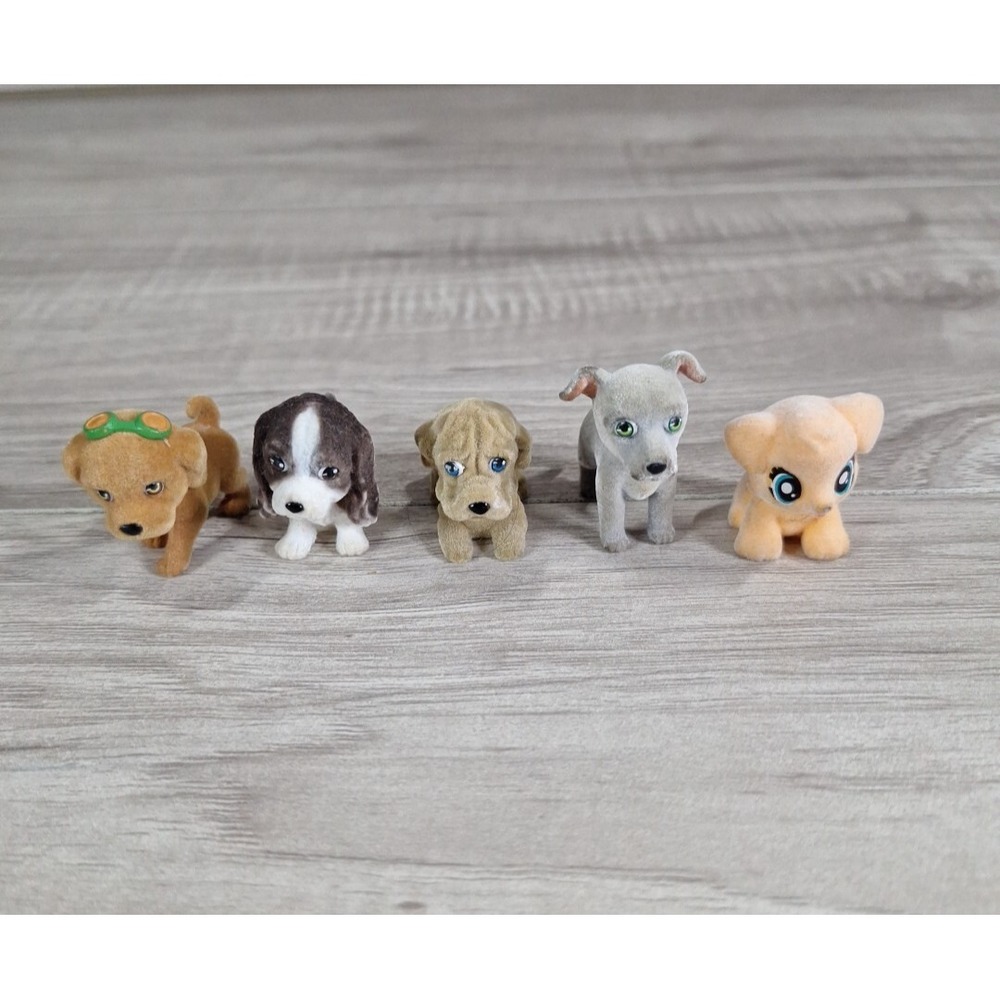 Vintage Puppy in my Pocket Dog Toys Mini Figure Lot of ( 5 ) figures / Set